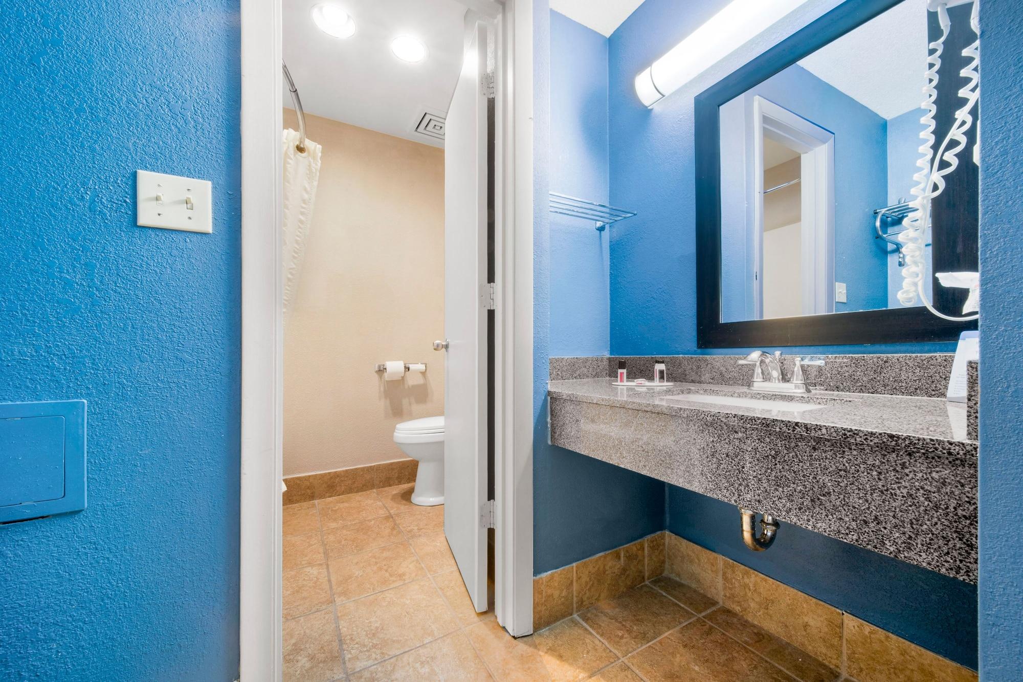 Baymont By Wyndham Muncie Near Ball State University Экстерьер фото